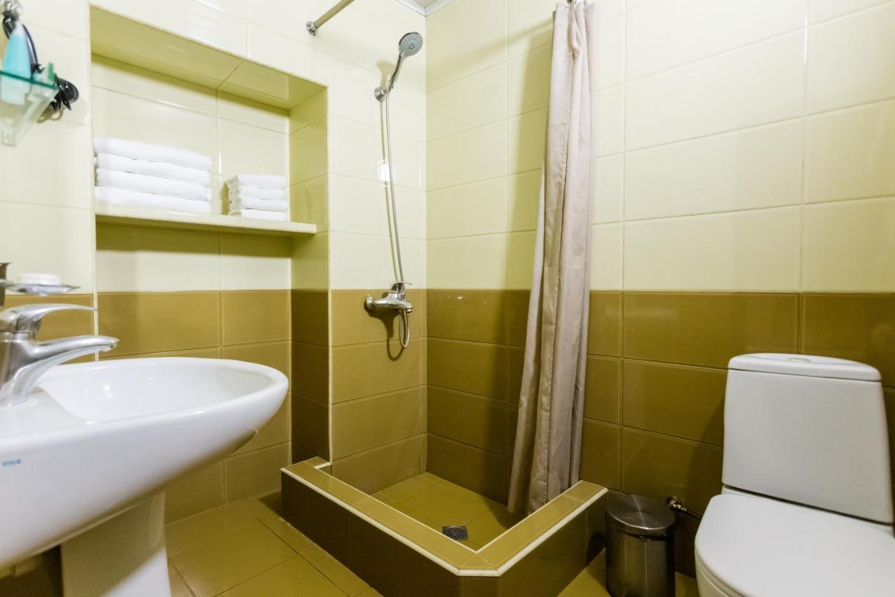 Rustaveli Two Bedroom Apartment With 5 Star Location Tbilisi Exterior photo