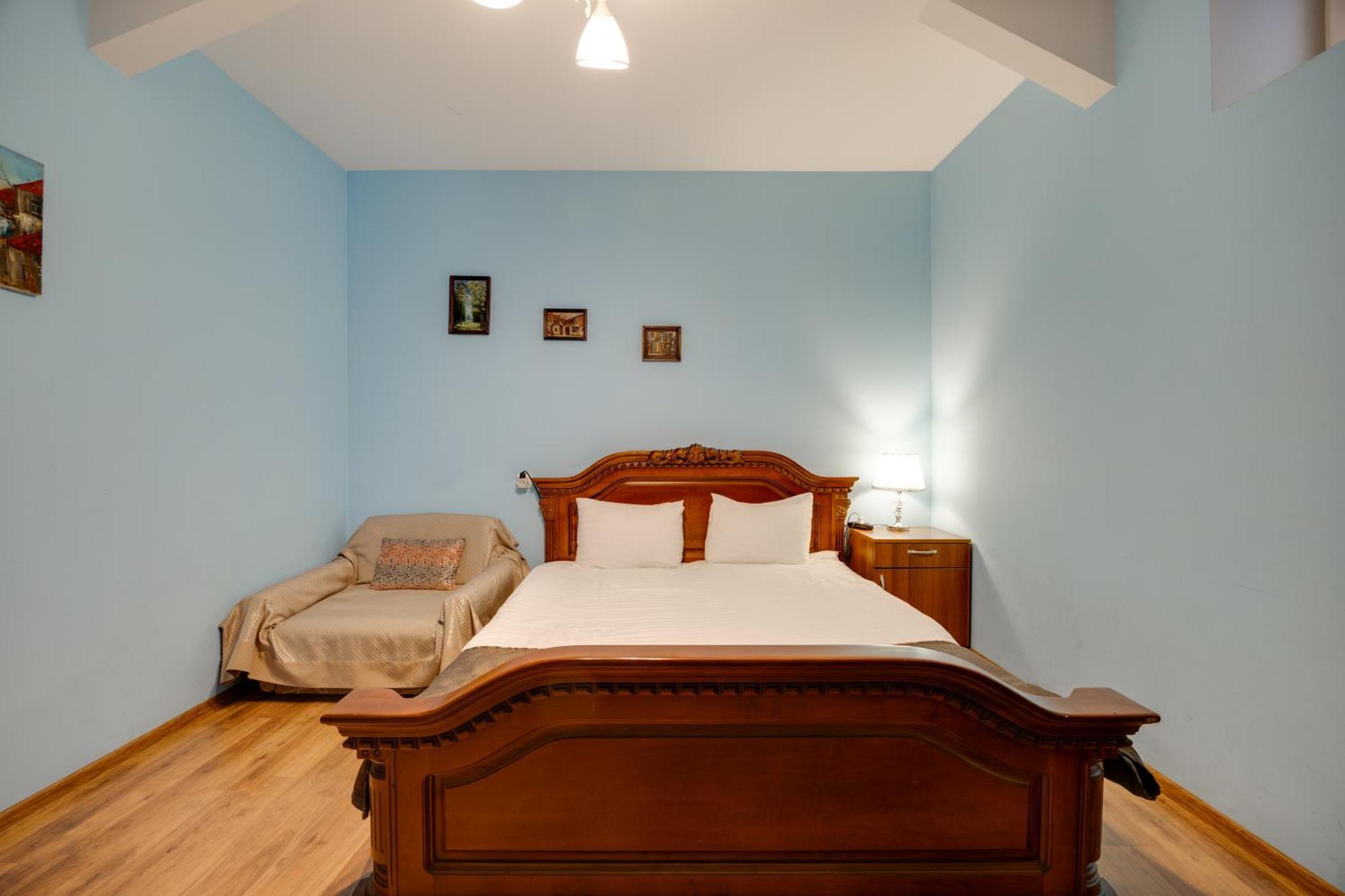 Rustaveli Two Bedroom Apartment With 5 Star Location Tbilisi Exterior photo